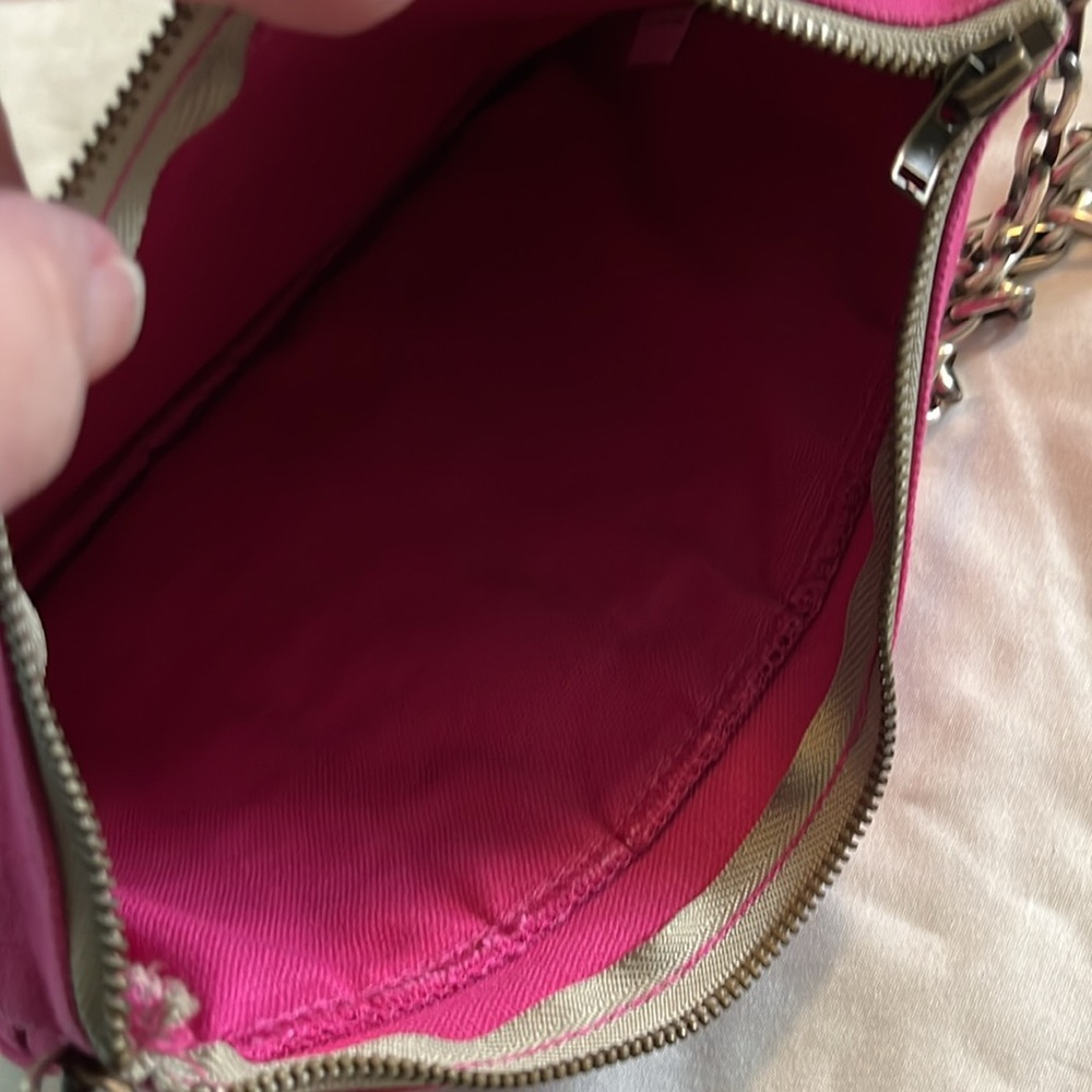 Cute shoulder bag. - Picture 3 of 6